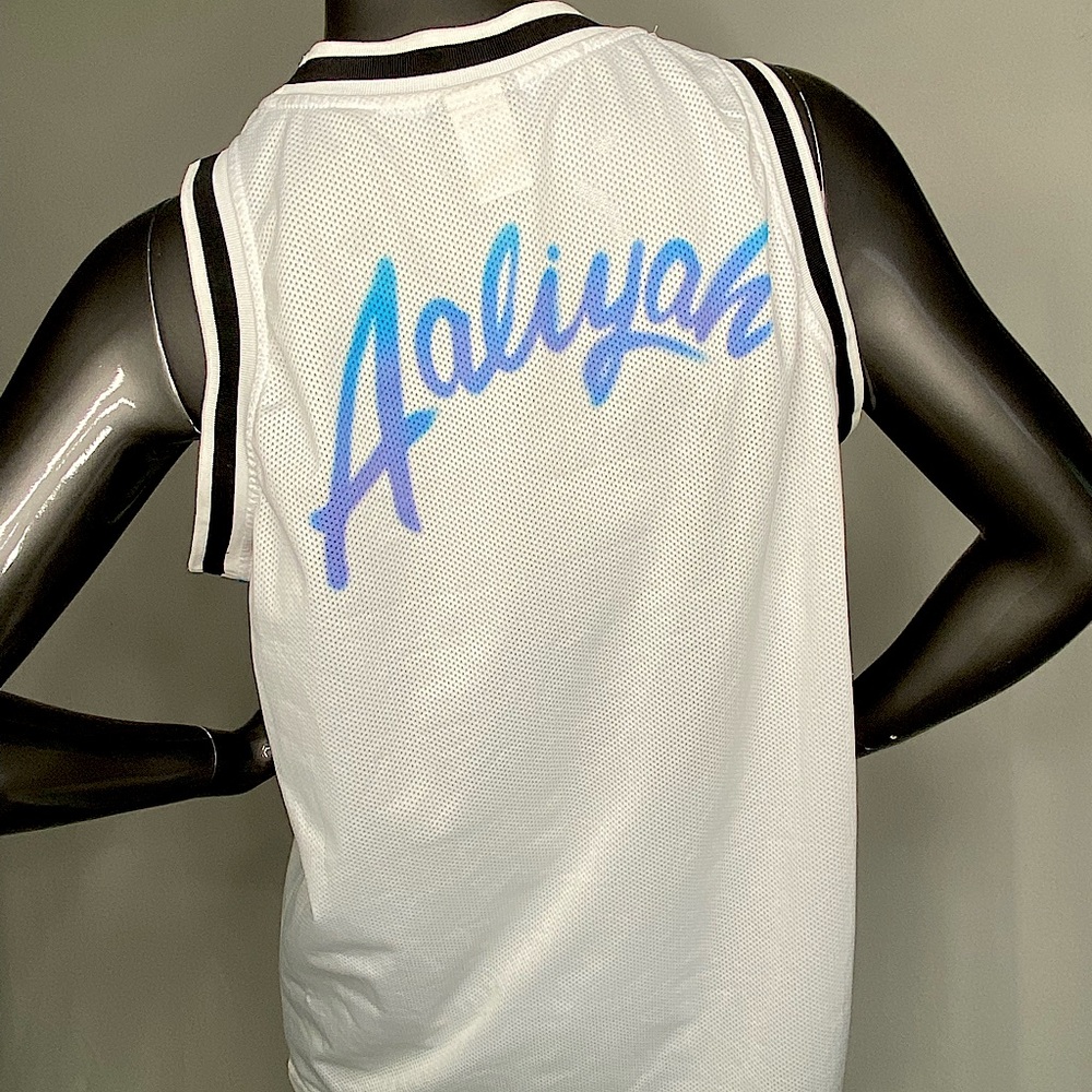 Official Authentic Aaliyah Jersey - Picture 3 of 6